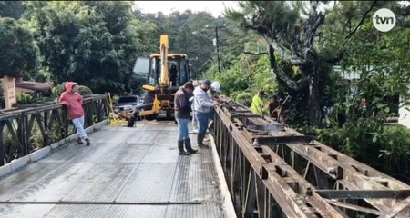 Autoridades de Boquete gestionan construcción de puente tras daño por árbol caído