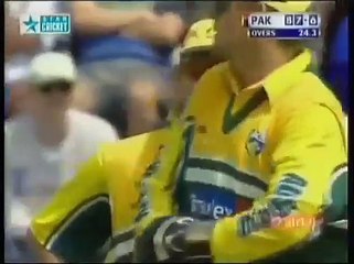 Yousuf Youhana 91 vs Australia Natwest TriSeries 2001
