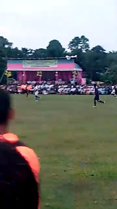 এভাবে দেখে কি #shortsfeed #football