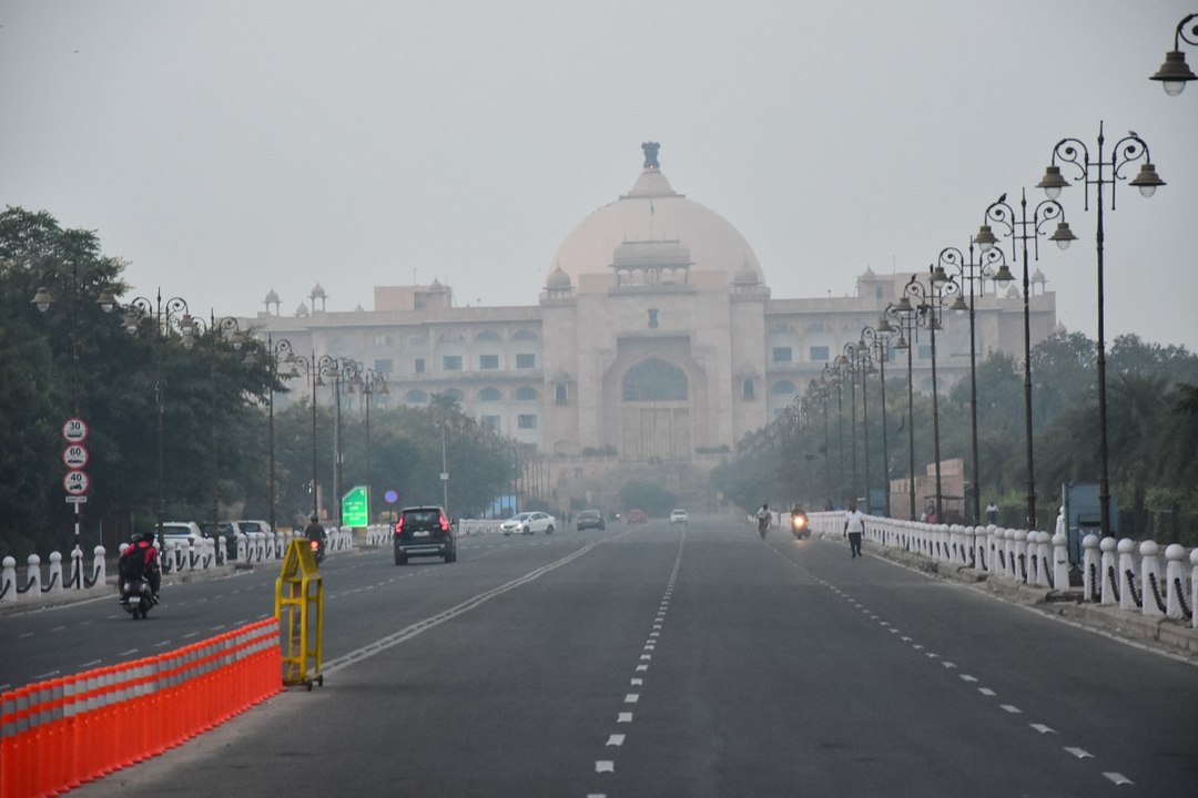 Jaipur Weather :  जयपुर में मौसम नरम-गरम, सुबह दिखी राजधानी में प्रदूषण की धुंध