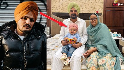 Sidhu Moose Wala के माता-पिता ने दिखाया बेटे का चेहरा, Fans ने कहा ये तो Sidhu की Copy...