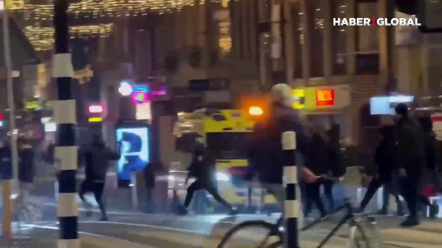 Ajax-Maccabi Tel Aviv maçını izlemeye Hollanda'ya giden İsrailli taraftarlara saldırı