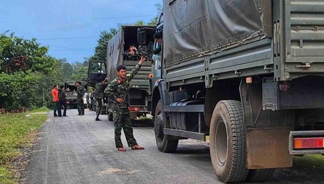 Hàng trăm người tham gia tìm kiếm máy bay YAK - 130 ở Đắk Lắk