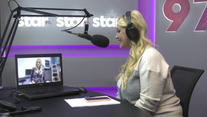 H ραδιοφωνική παραγωγός και DJ, Ελένη Κώνστα, στον STARFM