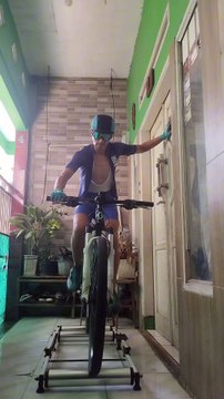 Edukasi berlatih roler bike