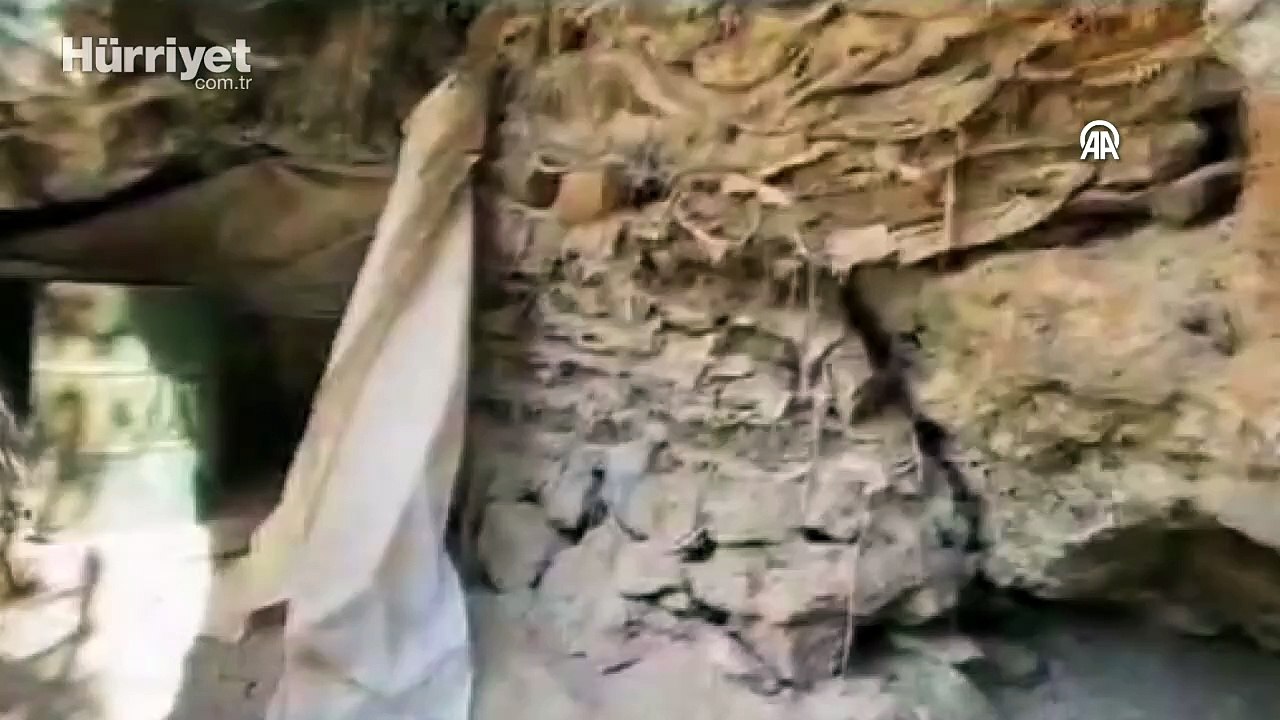 Pençe-Kilit Operasyonu bölgesinde teröristlere ait bir mağara görüntülendi