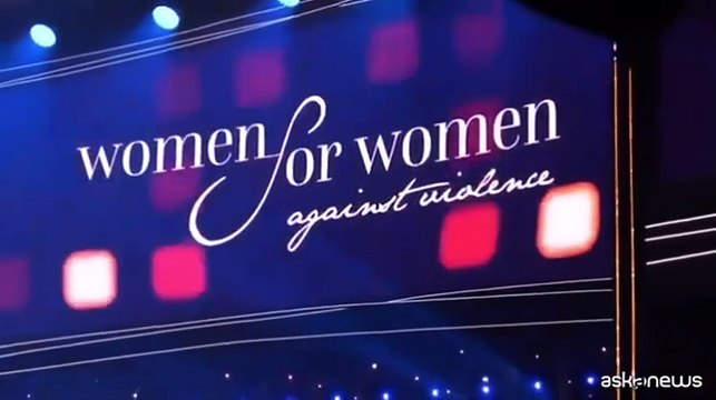 A Napoli Women for Women against Violence , contro violenza e tumori