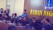 Tingkah Cengengesan Anggota Dewan Saat Rakyat Beraspirasi