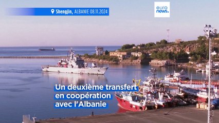 Un navire de la marine italienne a de nouveau transféré des migrants en Albanie