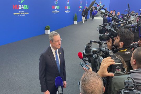 Nato, Draghi: Spendere 2% per difesa seguendo regole si può - Video