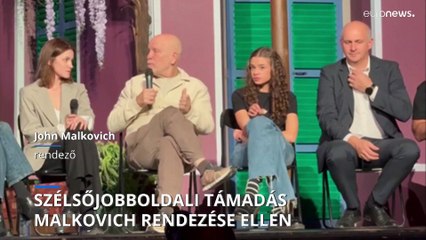 Neonácik támadtak John Malkovich előadására Szófiában 🚨