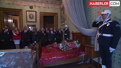 Tüm Türkiye'de saat 9'u 5 geçe hayat durdu