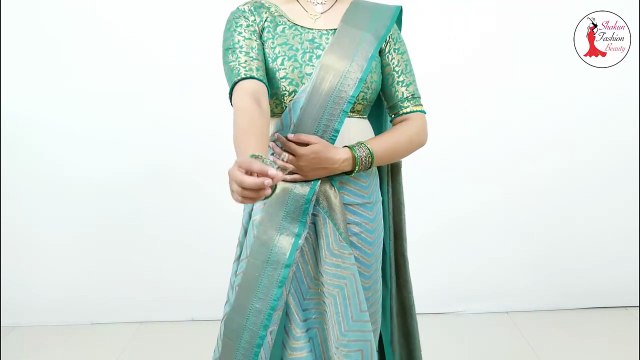 Beginners saree draping tutorial _ easy saree draping with perfect pleats _ sari draping idea