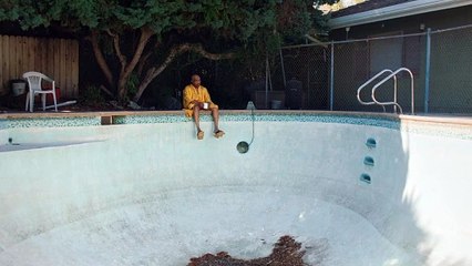 Swamp Dogg Gets His Pool Painted - Teaser