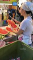 Giant Fruit! Taiwanese Giant Watermelon Juice - Fruit Cutting Skills