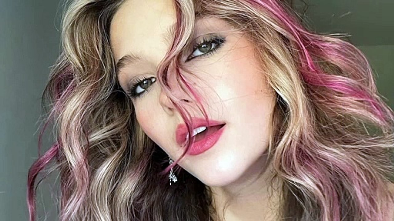 Short Biography  Jayden Isabel Bartels