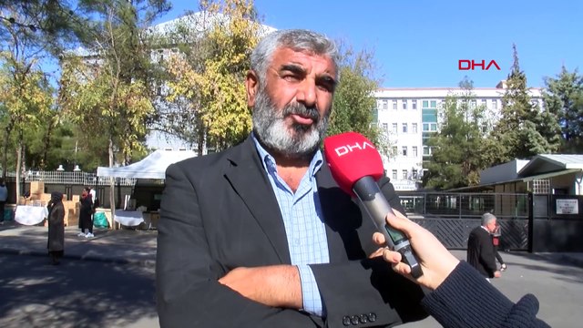 Diyarbakır Adliyesi önüne gelen Rojin’in babası: 23 gündür otopsi sonucu çıkmadı