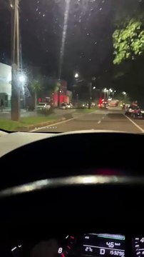 Duas pessoas ficam feridas após grave colisão na avenida Portugal na noite desta sexta-feira