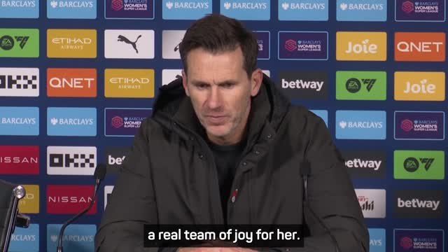 Taylor praises Shaw after grabbing hat-trick in 4-0 win over Spurs