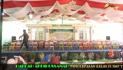 4 WISUDA DATANG