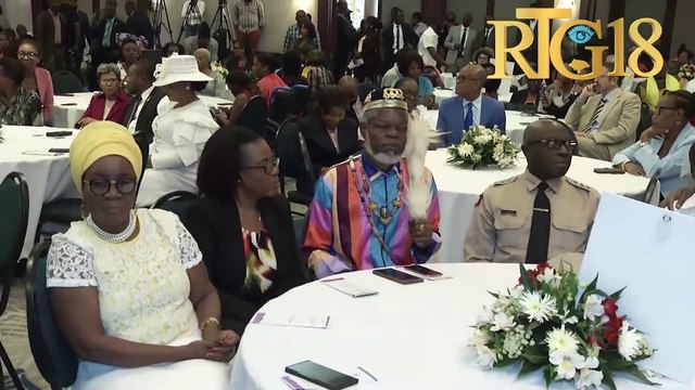 Ministè kondisyon fanm ak dwa fanm selebre 30 lane egzistans yo