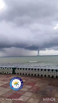 ظهور شاهقة مائية قبالة سواحل نابل في تونس..