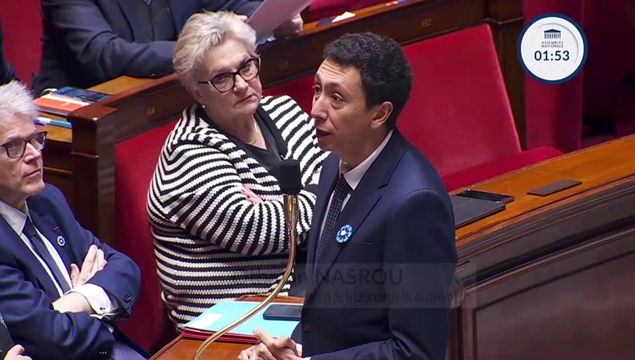 1ère séance : Questions au Gouvernement ; Report du renouvellement général des membres du congrès et des assemblées de province de la Nouvelle-Calédonie ; Projet de loi de finances 2025 (suite) - Mercredi 6 novembre 2024