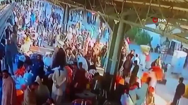 Tren istasyonunda bombalı saldırı: Onlarca ölü ve yaralı var