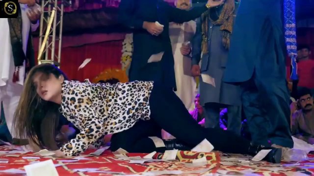 dil nal dil tak randa ae , Chahat Baloch Mujra Dance Performance Hot MUJRA MASTI 2024