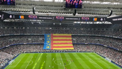Minuto de silencio por Valencia en el Real Madrid - Osasuna de La Liga