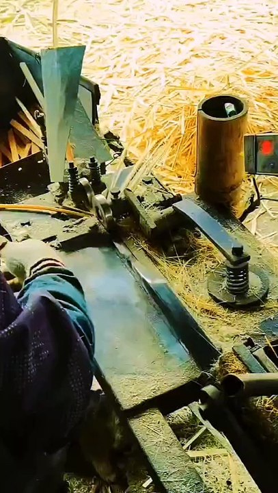 Processing bamboo into chopsticks