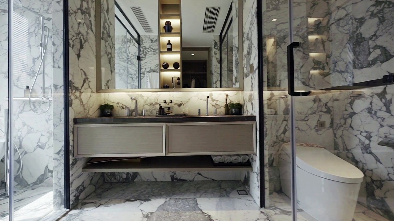 Elegant Marble Bathroom