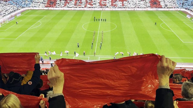 Sunderland fans unveil Remembrance Day display at Stadium of Light vs Coventry City
