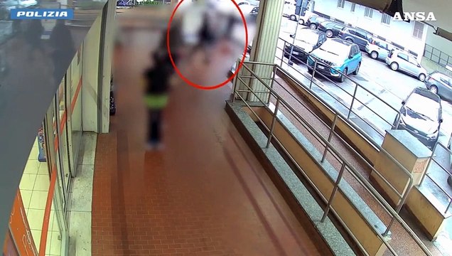 Rapina con siringa in un supermercato nel Milanese, arrestato un 44enne