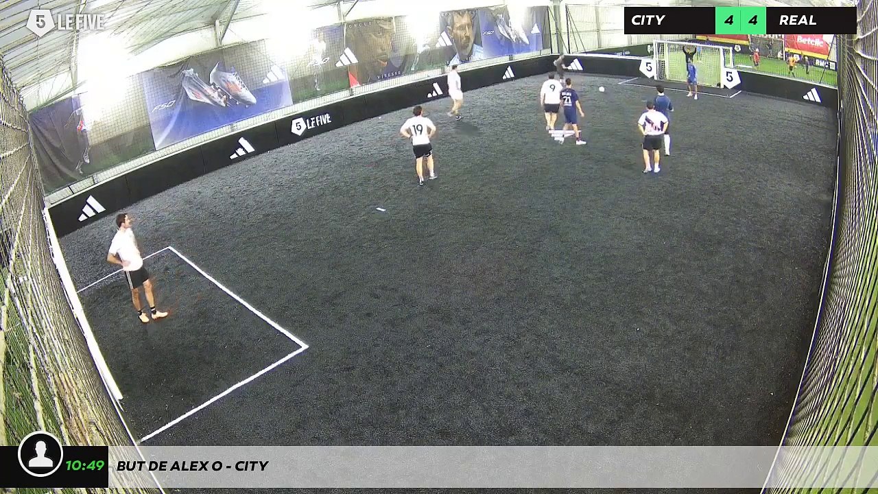 But de Alex O - city