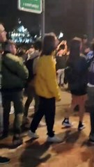 "Agafa l'escombra!" els crits contra la policia