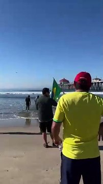 Catarinense conquista mundial de parasurfe nos Estados Unidos