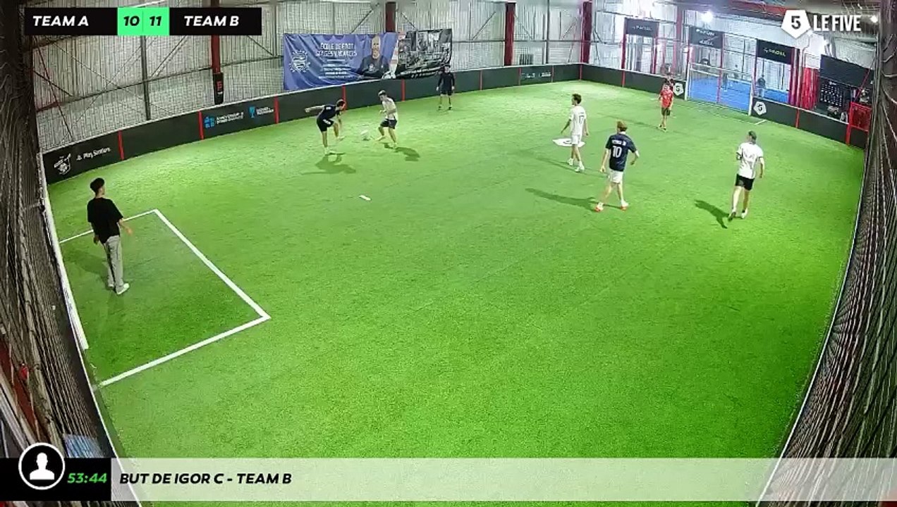 But de Igor C - Team B