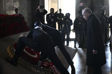 Devlet erkanı Anıtkabir'de