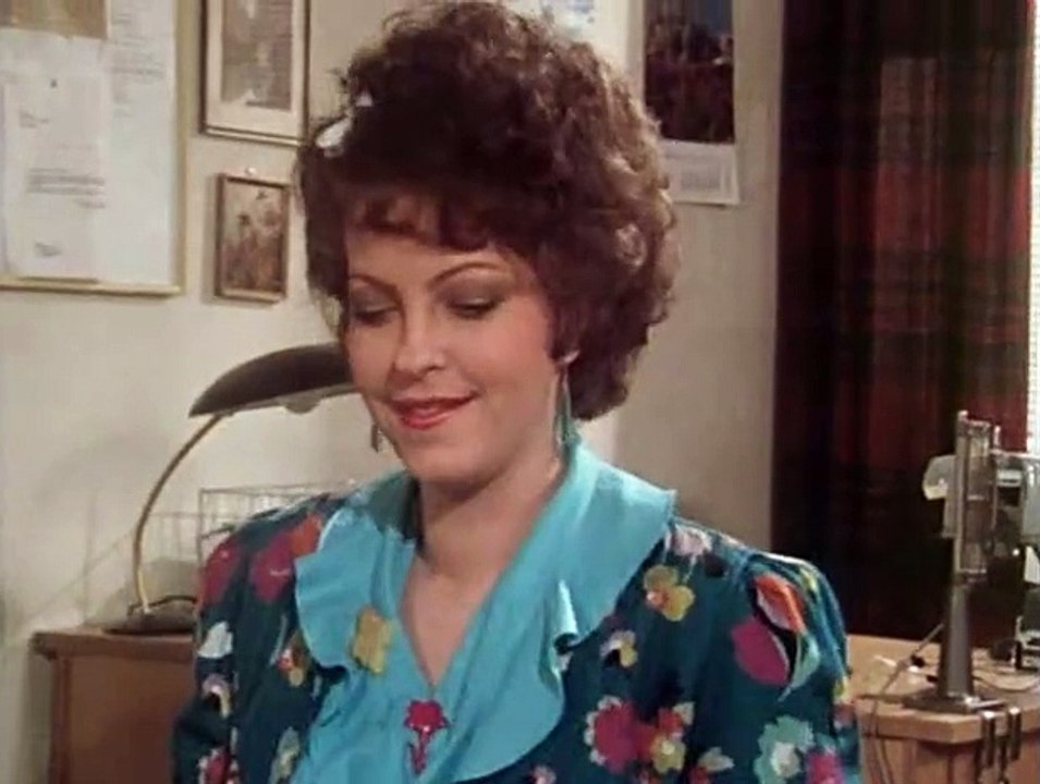 Büro Büro S02E01-Planstelle frei