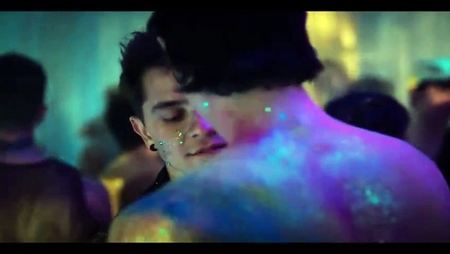 Elite - Chloe & Nico l Kiss Scene l Elite Season 7 l Mirela Balić & Ander Puig l Netflix