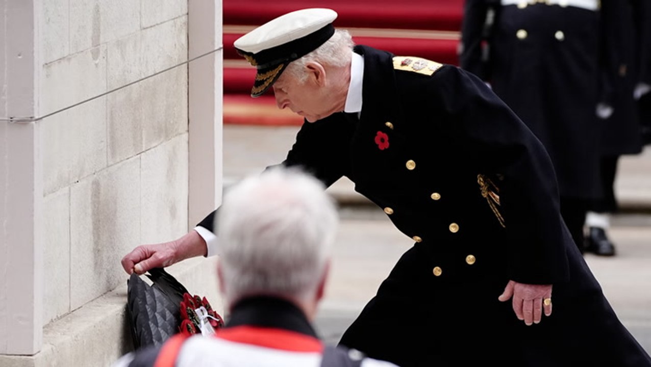 King Charles and Prince William lay wreaths at Cenotaph to mark Remembrance Day