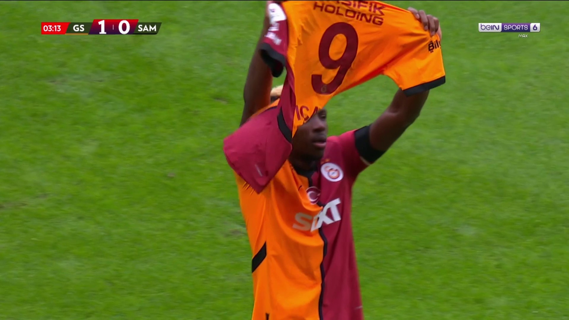 Süper Lig : Osimhen marque au bout de 3 minutes et rend hommage à Icardi !