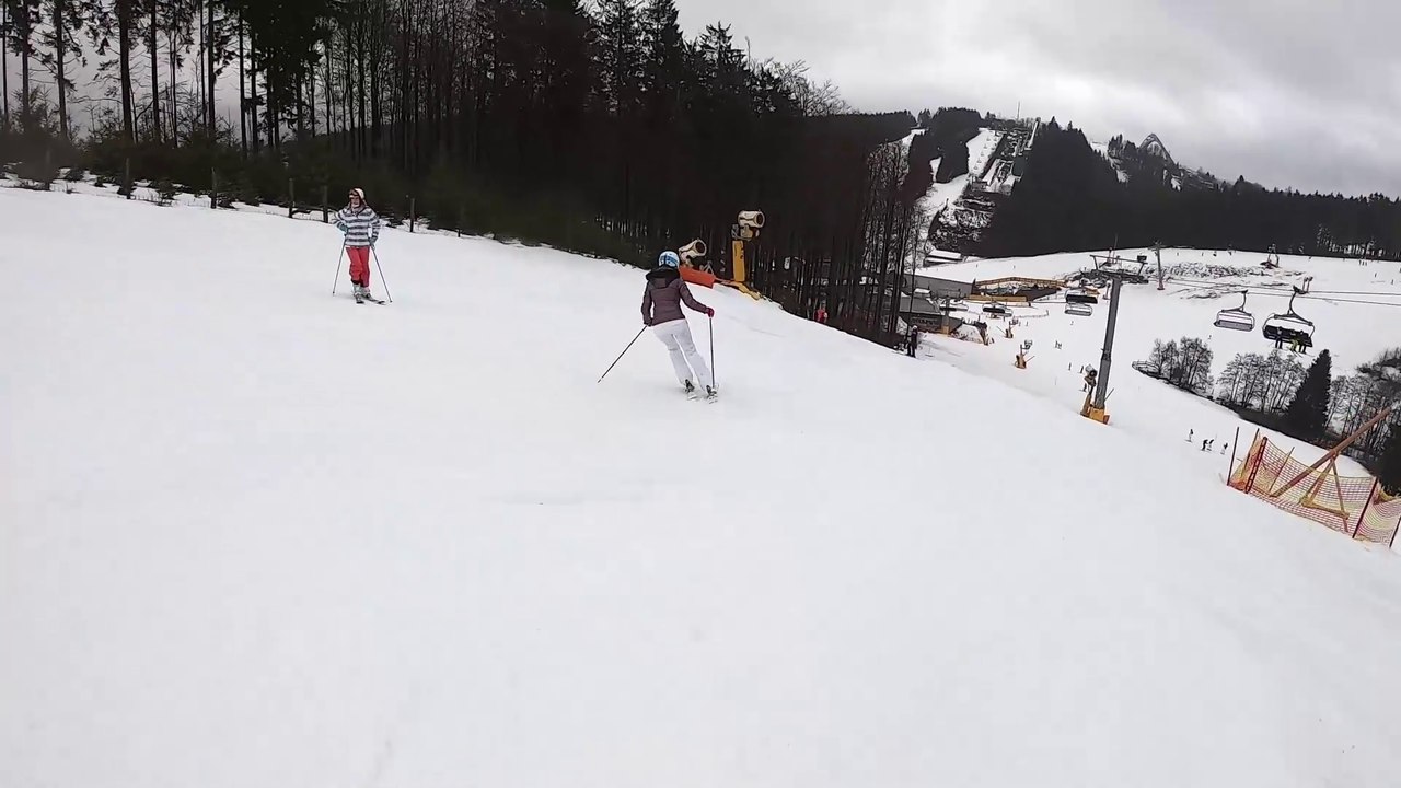 'Unlimited Winterglück' Teil 15: Hauptabfahrt Sürenberg (Das Skiliftkarussell Winterberg).