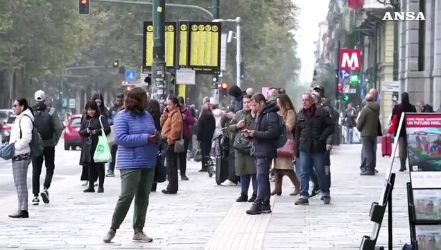 Sciopero trasporti, a Torino metro chiusa e file di gente in attesa