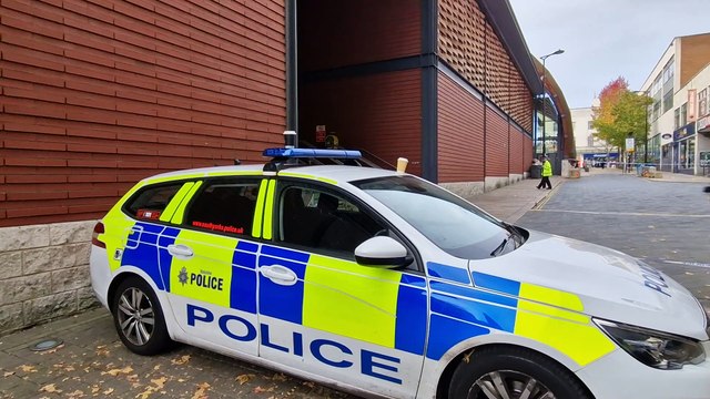 Earl Street police cordon: Man stabbed in Sheffield in hospital with life-threatening injuries