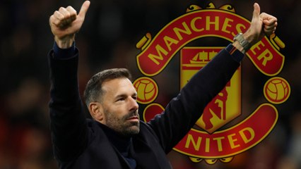 Van Nistelrooy se despide con aplausos del banquillo del Manchester United