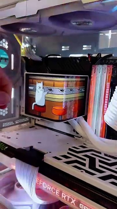 Unbox White Gaming PC...