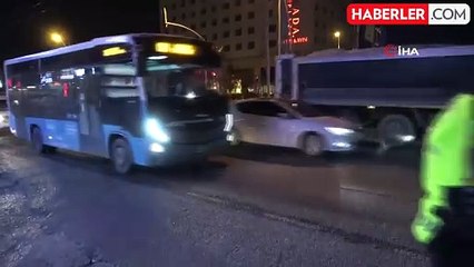 Minibüsün Çarptığı Genç Hayatını Kaybetti