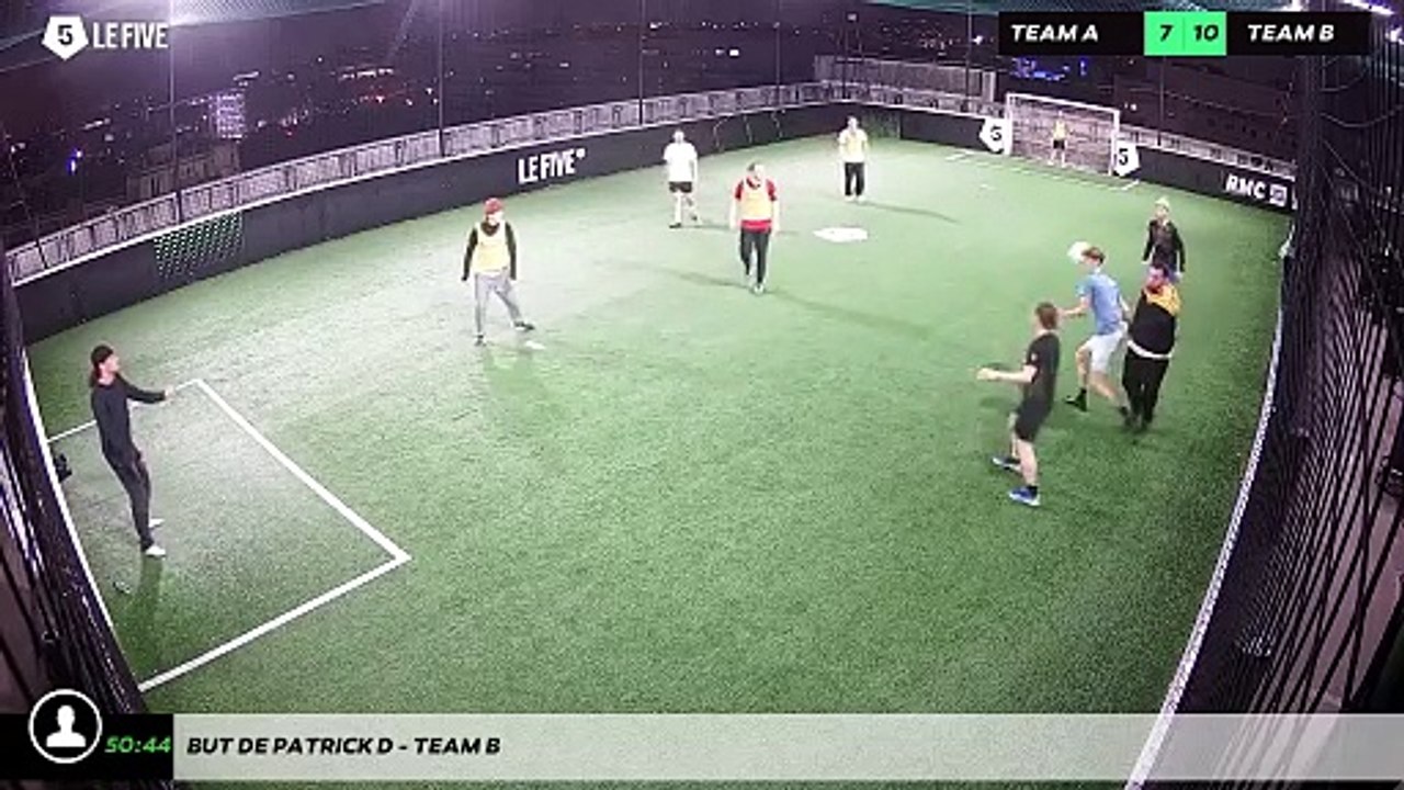 But de Patrick D - Team B